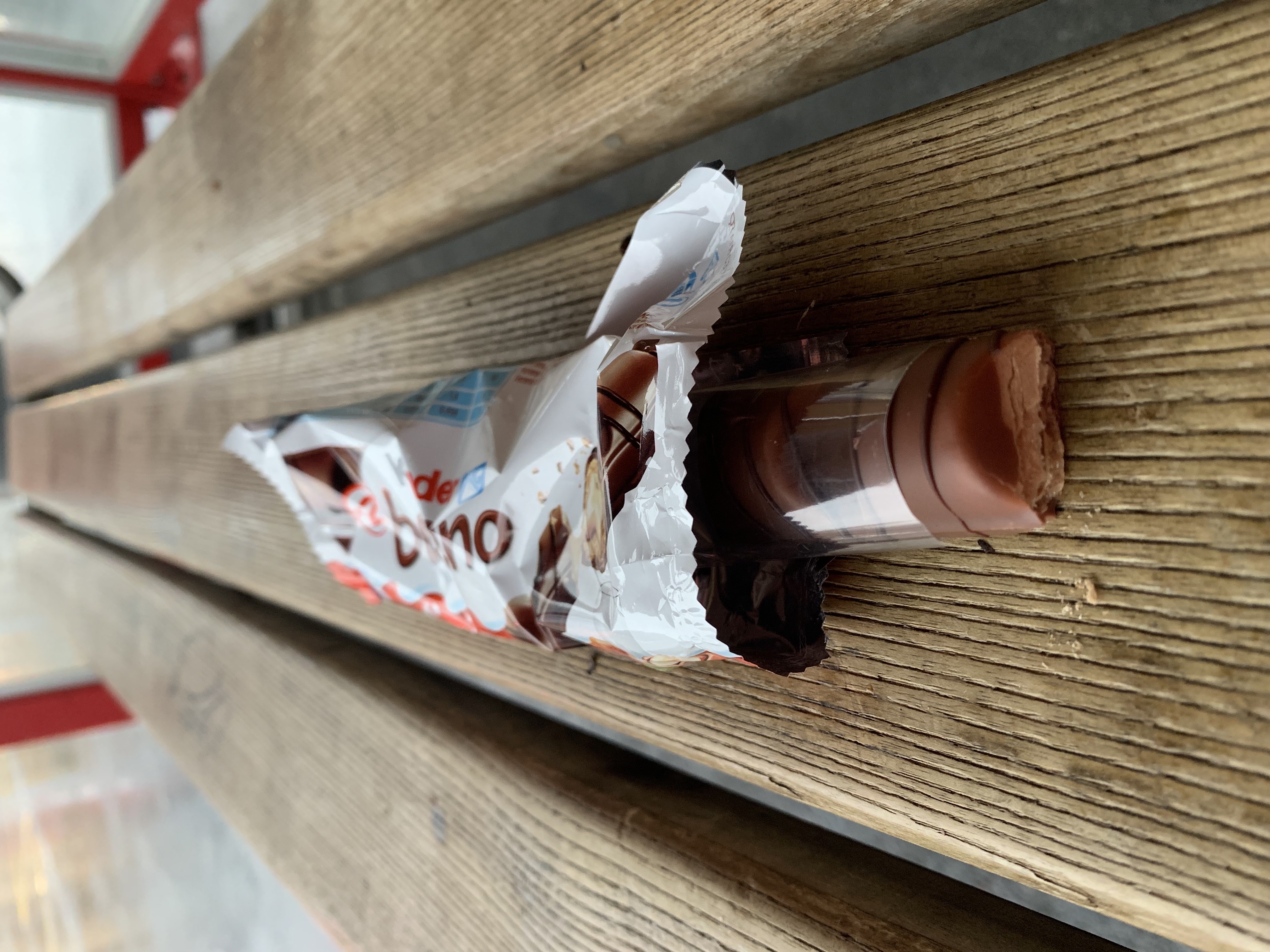 Mangeresti del cibo lasciato per strada? I rischi di farlo con le informazioni, e come mi proteggo. /it/posts/information_diet/images/junkfood.jpg